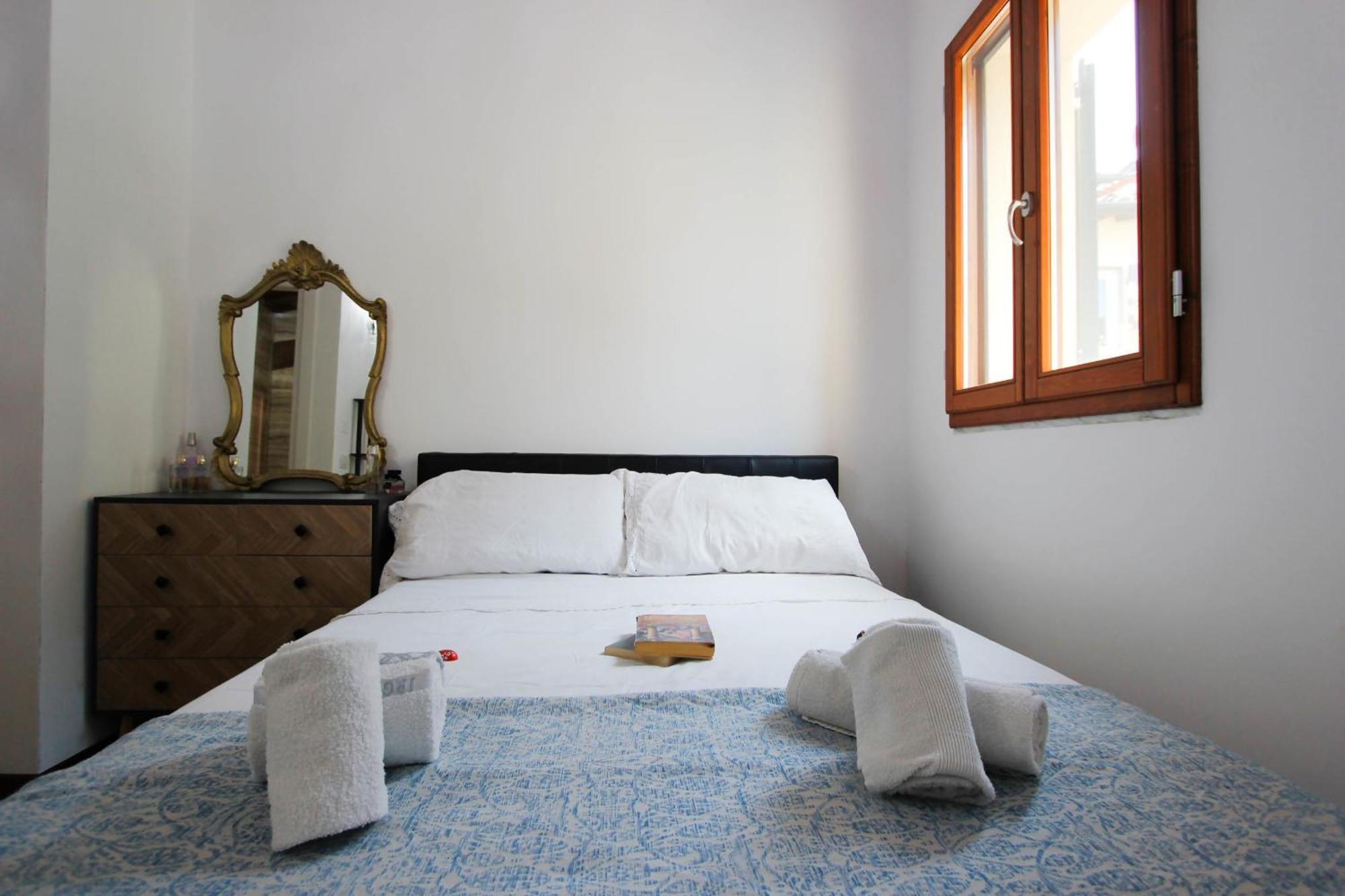 Santa Croce Deluxe Apartamento